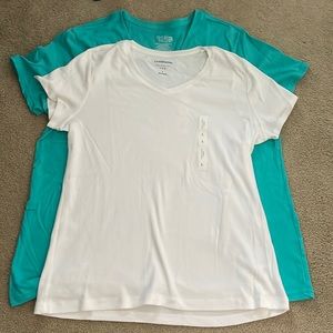 NWT T-shirt bundle – XXL and large